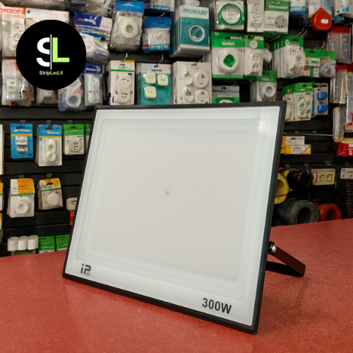 FARO A LED DA ESTERNO 300W IP66