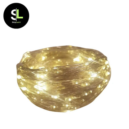 Luci LED 20 metri bianco caldo con micro-lampadine su filo argentato sfondo bianco e logo StripLed.it